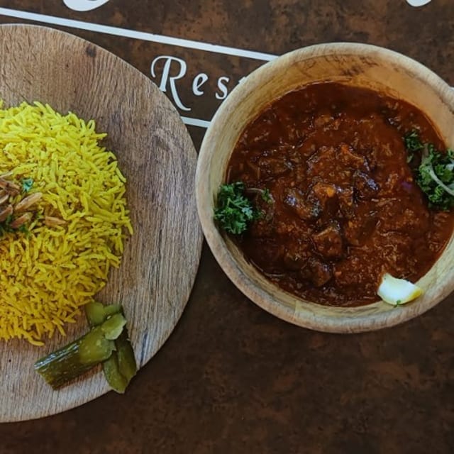 Bamia & Rice.